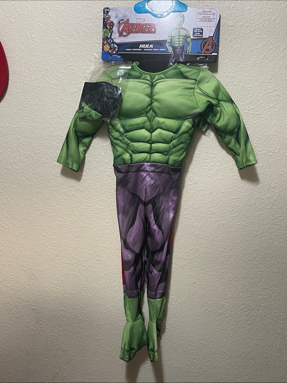 Marvel Avengers Child's Hulk Costume. NWT. Size 3T/ 4T. - Picture 2 of 9